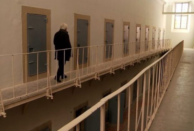 El silencio de otros