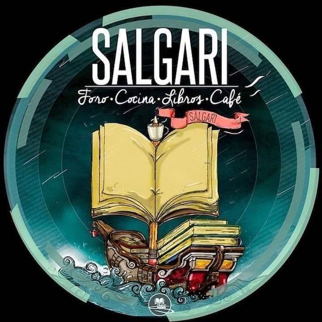 Acércate a los libros