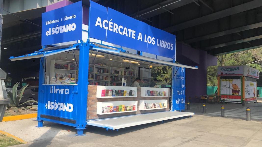 Acércate a los libros
