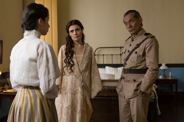 El huésped americano