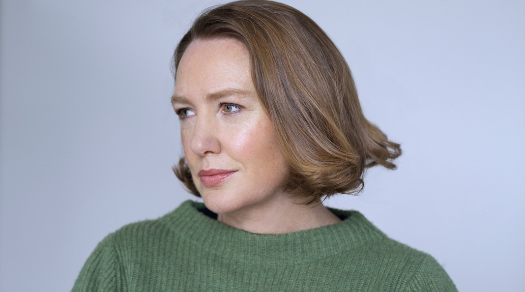 Paula Hawkins