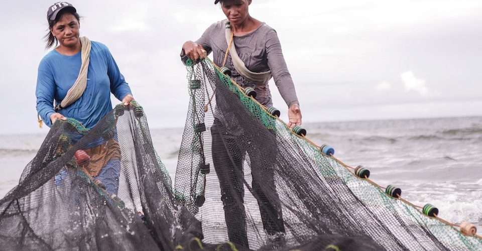Mujeres pescadoras