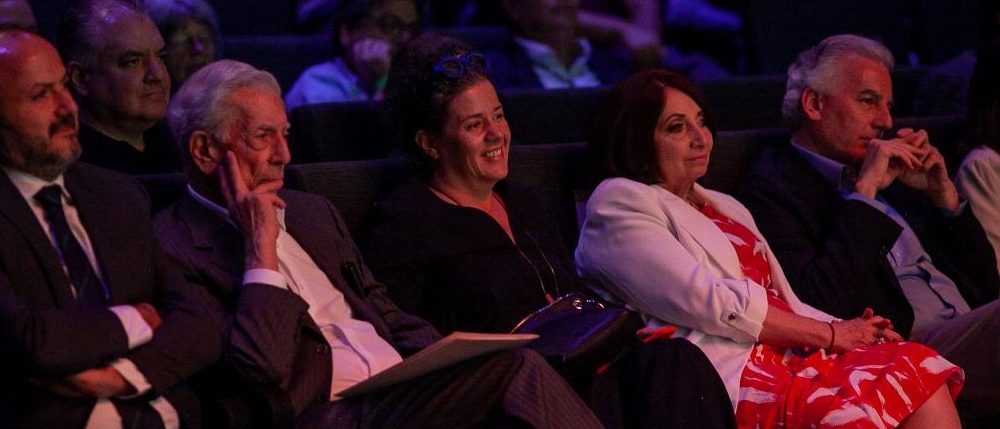 Bienal Mario Vargas Llosa