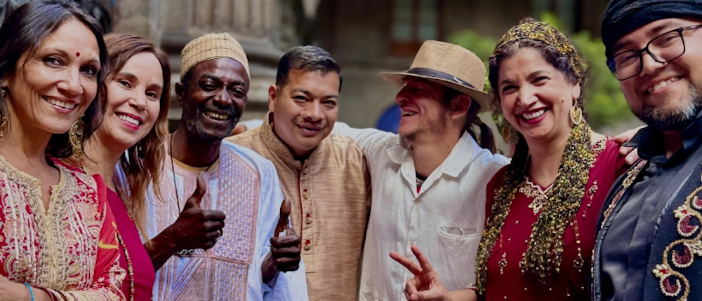 Kaliveh Ensamble del Mundo